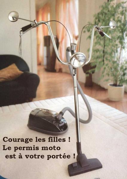 POUR BRUNE ET BLONDE